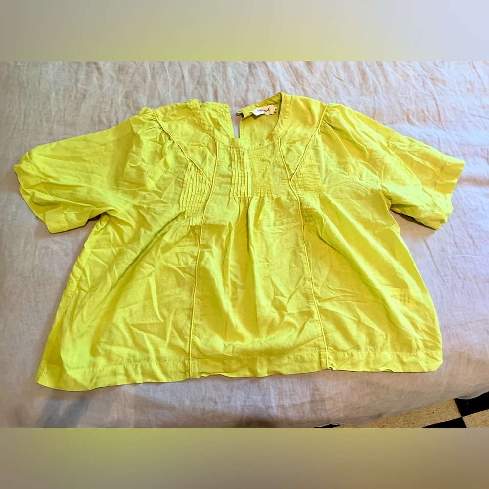 Indi & Cold Lime Green Top
